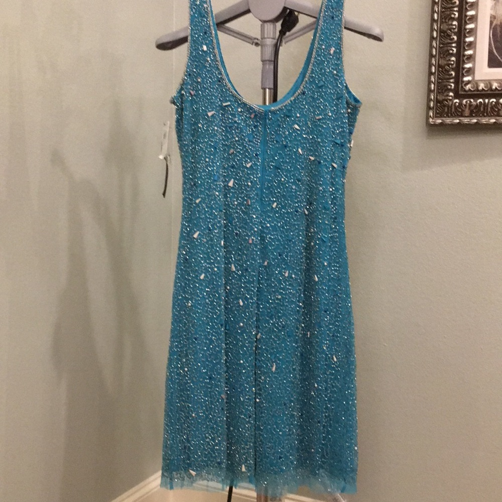 Another cocktail dress - Picture 3 of 4